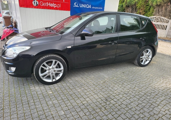 Hyundai I30 cena 18400 przebieg: 189008, rok produkcji 2008 z Mrozy małe 379